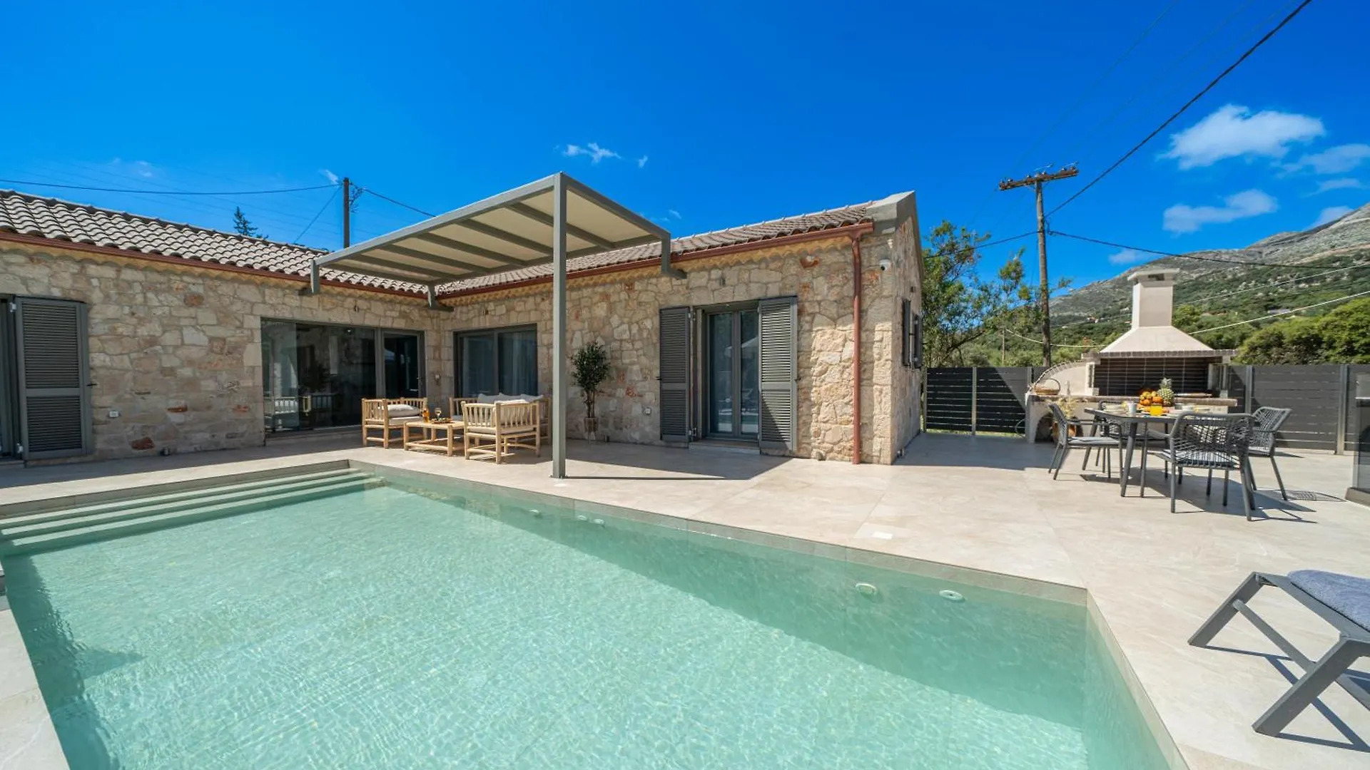 Villa Fernando - F&A Golden Stone Villas Loukata